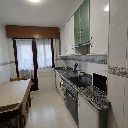 Piso Outeiro - Vistas Al Mar Y Piscina - Sea View & Pool Apartment *